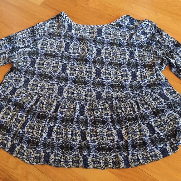 Westbound Woman not for sale ONLY gift w/purchase - Picture 5 of 8